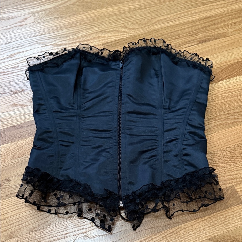 Black Corset w/ Lace Trim